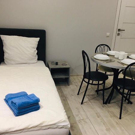 Welcome Apartments В Центре Użhorod Zewnętrze zdjęcie