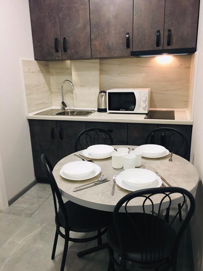 Welcome Apartments В Центре Użhorod Zewnętrze zdjęcie