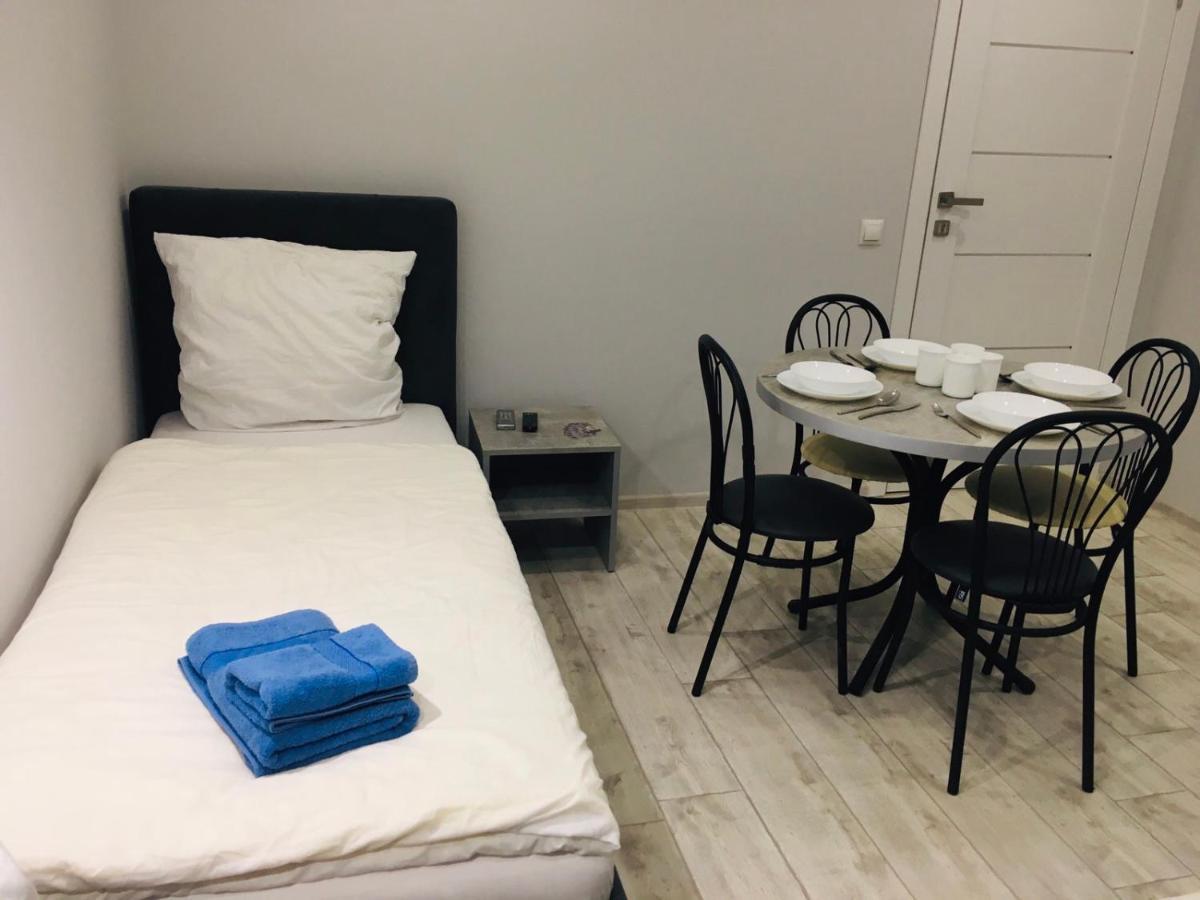 Welcome Apartments В Центре Użhorod Zewnętrze zdjęcie